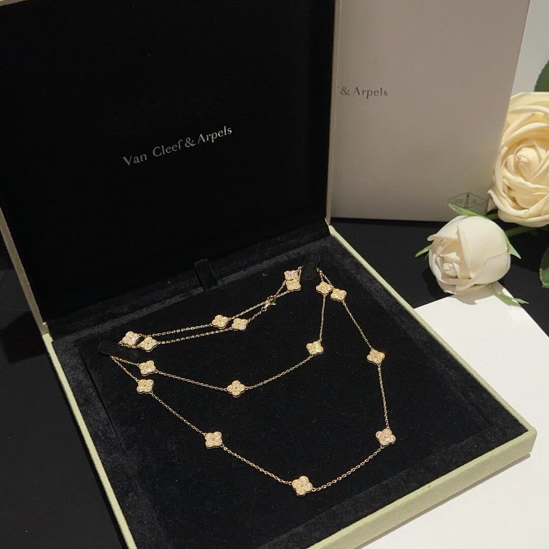 Van Cleef & Arpels Vintage Alhambra Necklace